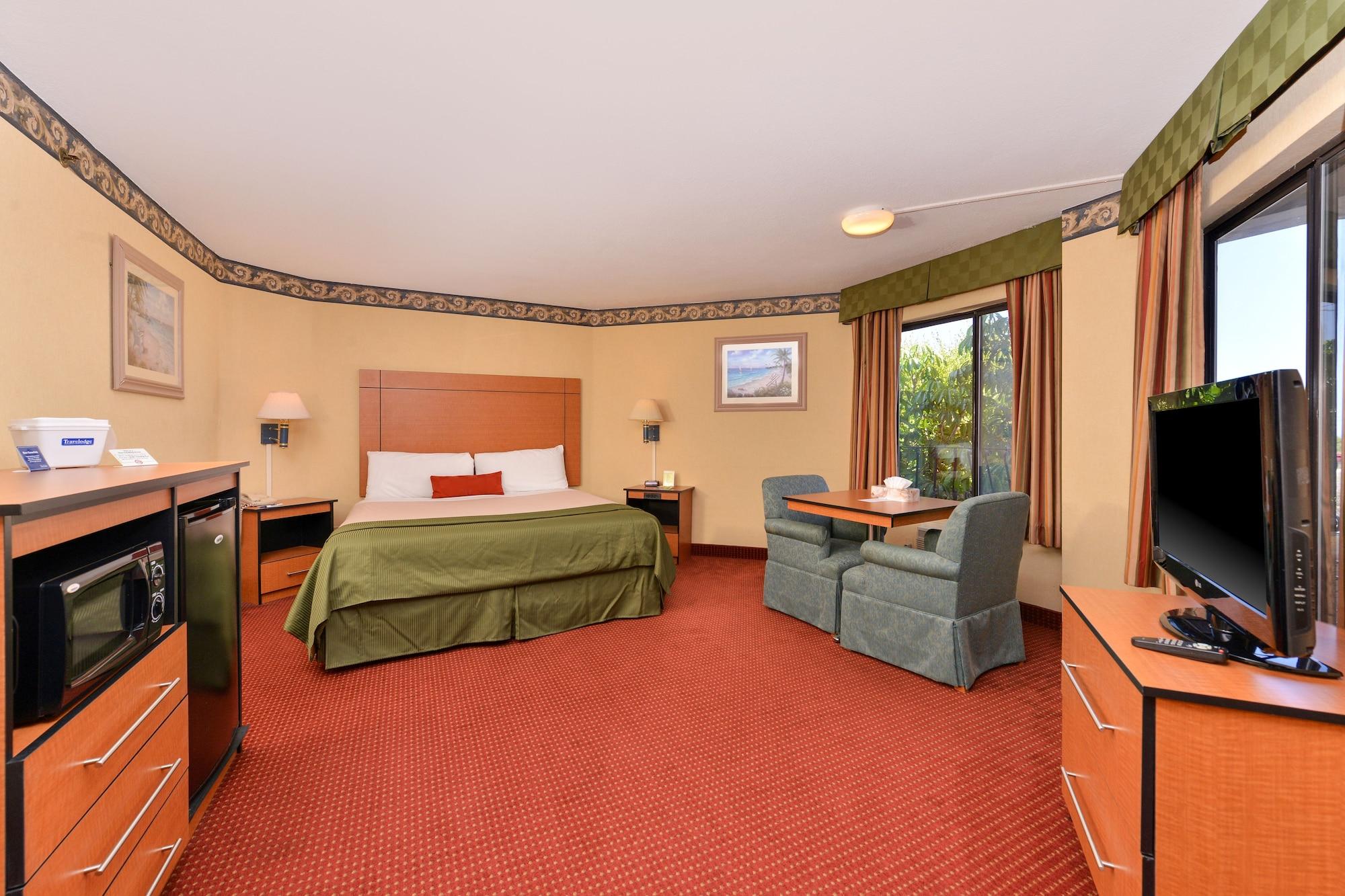 Travelodge By Wyndham San Clemente Beach Екстер'єр фото
